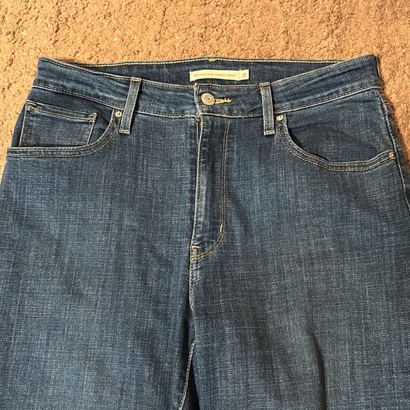 Levi’s 721 High Rise Skinny Ankle Jeans - Picture 3 of 6
